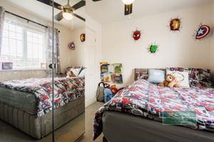 Photo 25- click for photo gallery